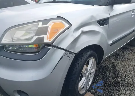 2011 Kia Soul + из США, поврежденный, VIN KNDJT2A22B7296379